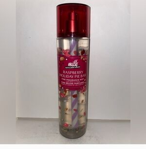 Bath & Body Works Milk Bar Raspberry Holiday Pie Bar Fragrance Mist 8oz New